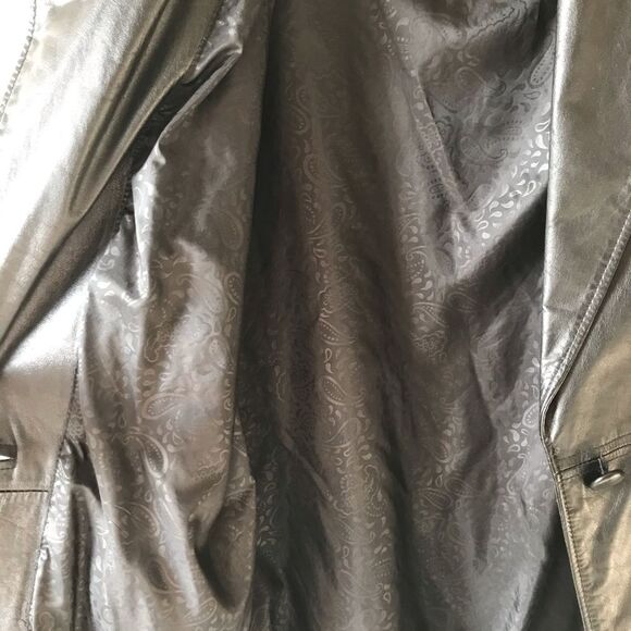 G-III Global Identity Vintage 100% leather Jacket with paisley lining, EUC 90s - Picture 5 of 8